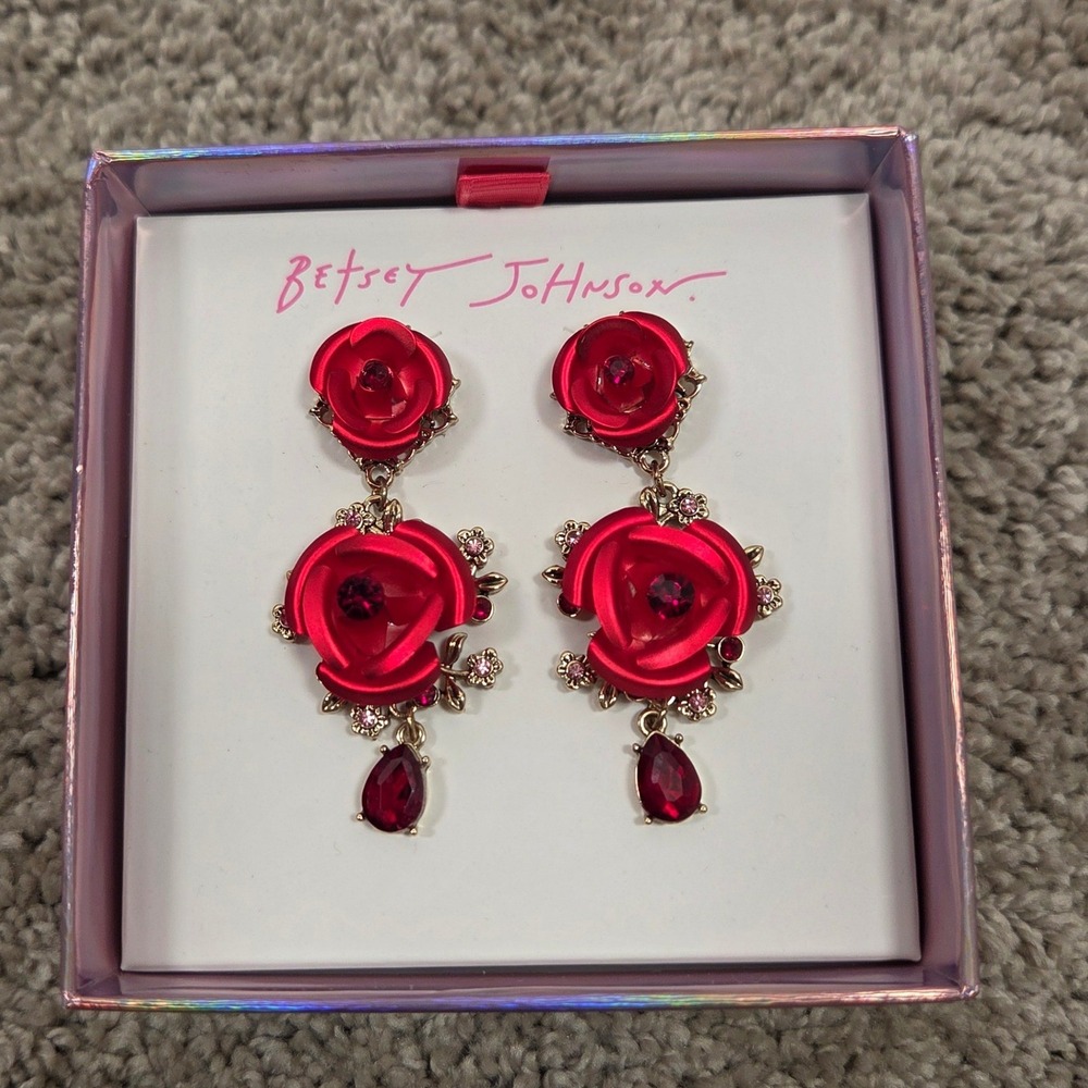 Betsey Johnson‎ Red Rose Drop Earrings Crystal Floral Gold Tone Valentine Gift